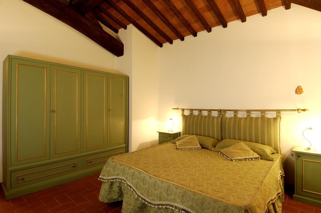 Agriturismo Castello Di Querceto Lucolena in Chianti Номер фото